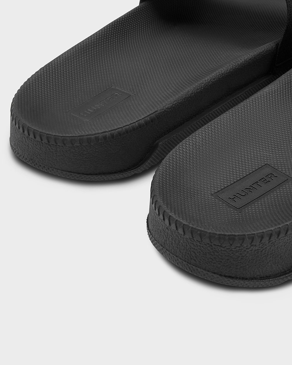 Hunter Original Elastic Slides - Shop Womens Black - WVHTNU459